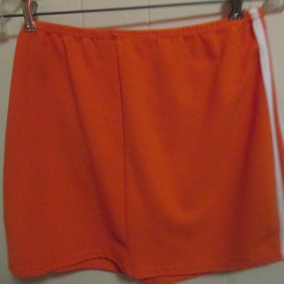 ZOEY BETH MINI SKIRT SIZE  X LARGE - Picture 2 of 3